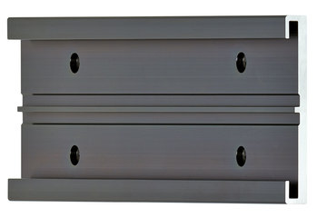 drylin® N 免上油線性系統導軌，安裝尺寸 80，防反射