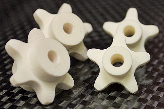 3D列印：由耐磨3D列印線材iglidur®材料製成的客製工程塑料小齒輪