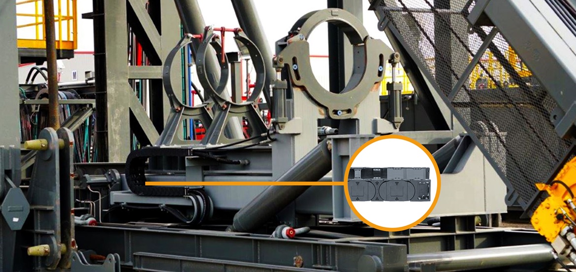 使用易格斯產品的BOP起重機